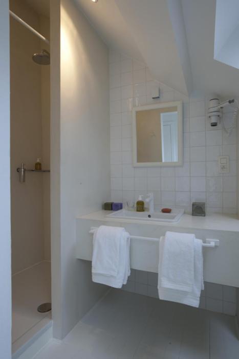 La Maison Haute Guesthouse Брюксел Стая снимка