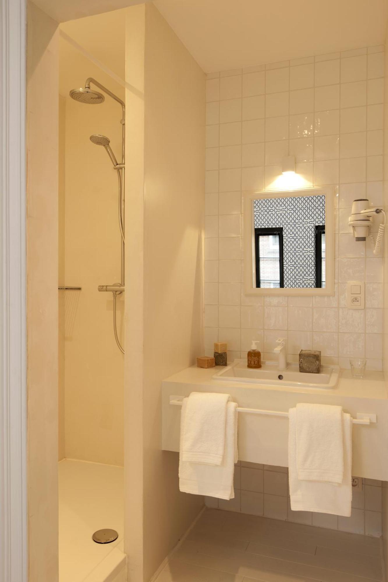 La Maison Haute Guesthouse Брюксел Екстериор снимка