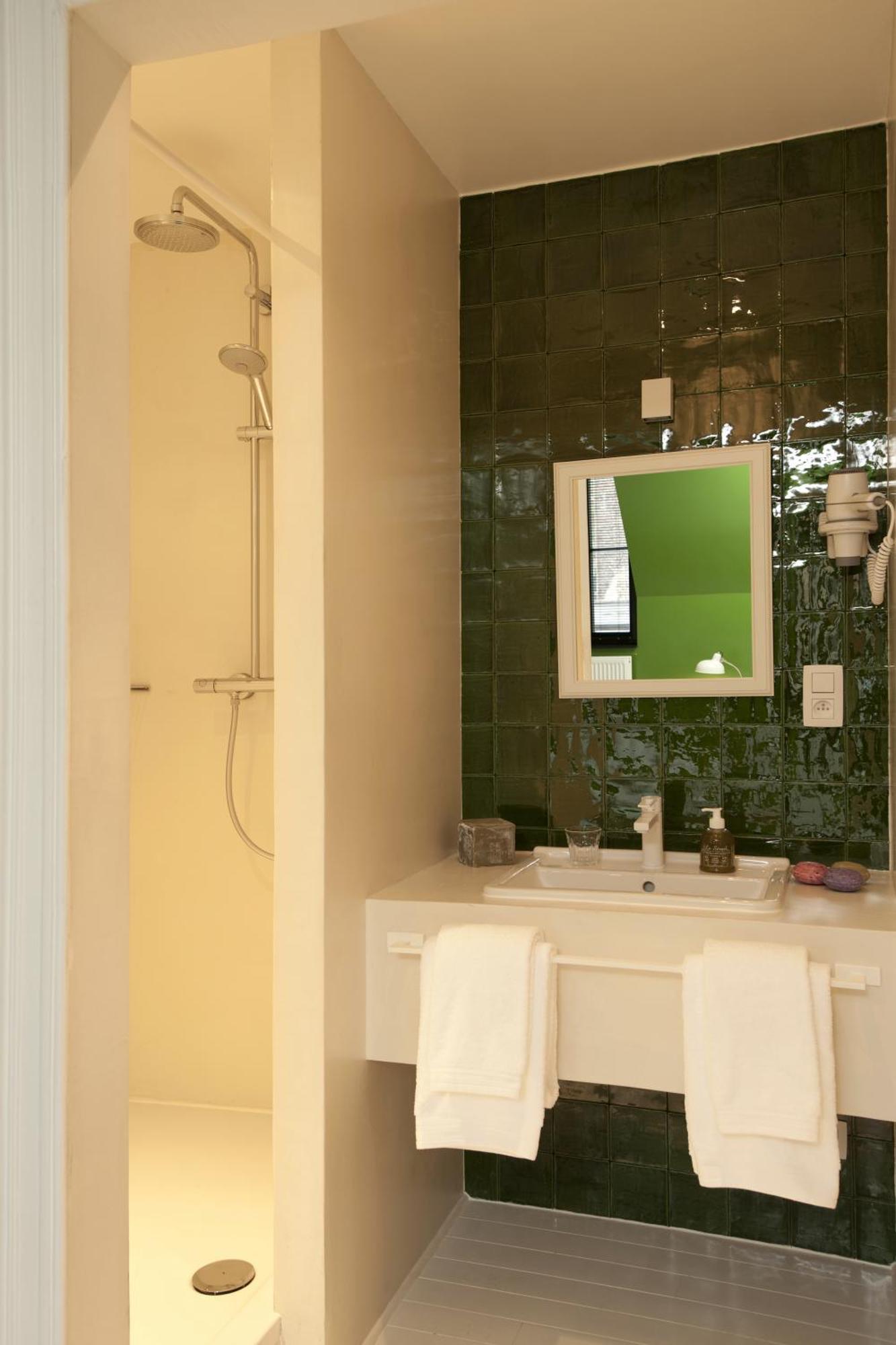 La Maison Haute Guesthouse Брюксел Екстериор снимка